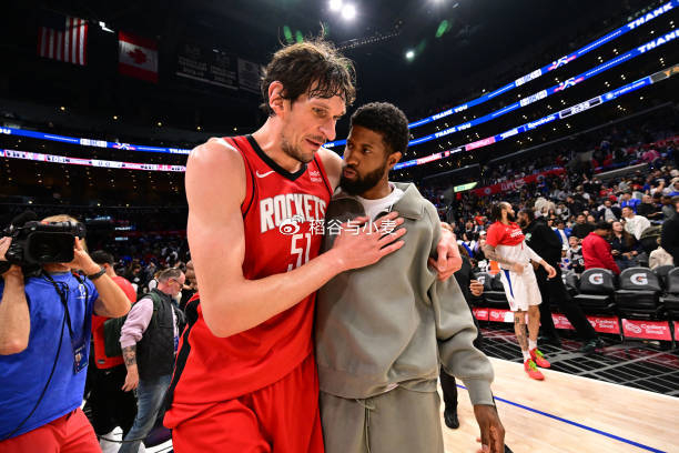 博班其实还是展现出了一定的个人能力,他也证明了自己依然有能力在nba