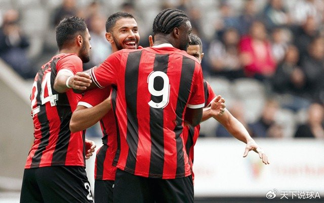 他表示:"尼斯有一位年轻但经验丰富的教练,他的球队无论是在有球还是