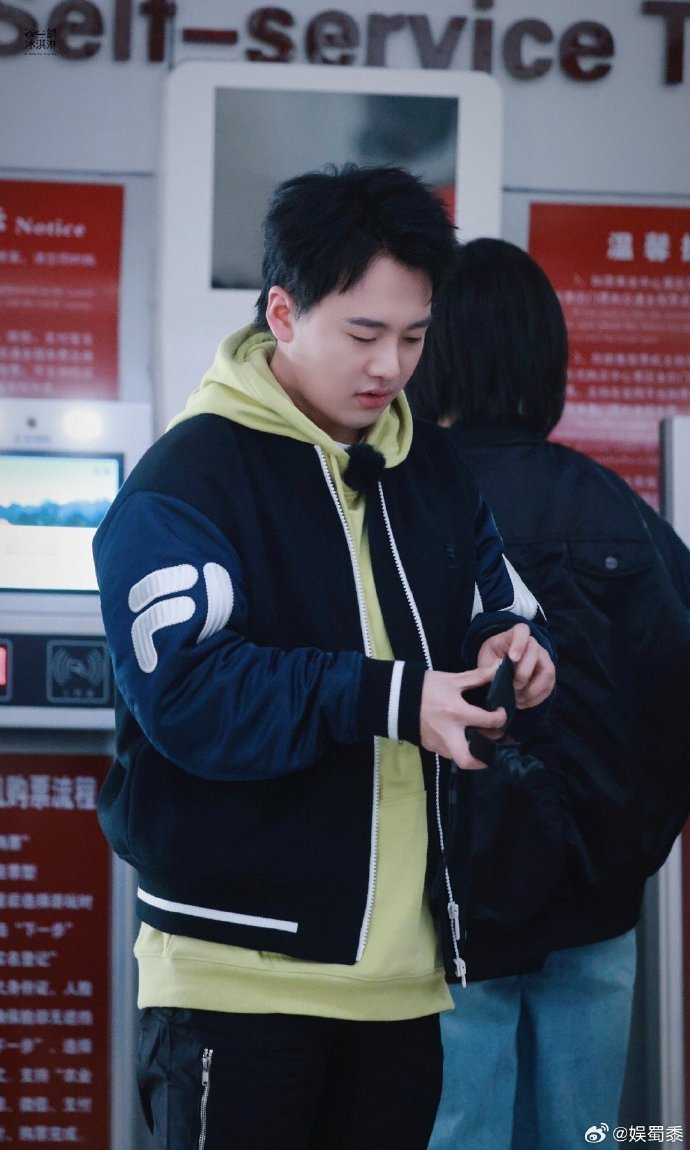 一直都很喜欢郭麒麟相信在我们仨中一定会带来很精彩的表现