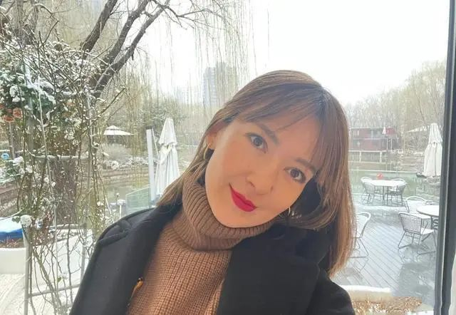 揭秘央视主持人 尼格买提与妻子离婚真实内幕|尼格买提·热合曼|尼格买提-热合曼|帕夏古丽|帕夏|两人_新浪新闻