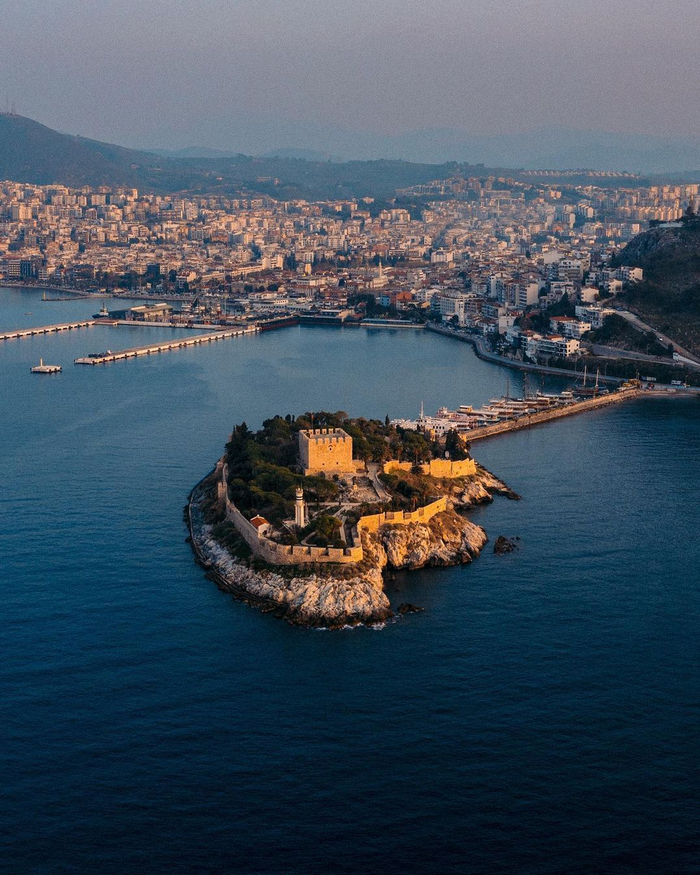 到土耳其西端的边缘,跟海豚共游爱琴海, photo by kris & niko s.