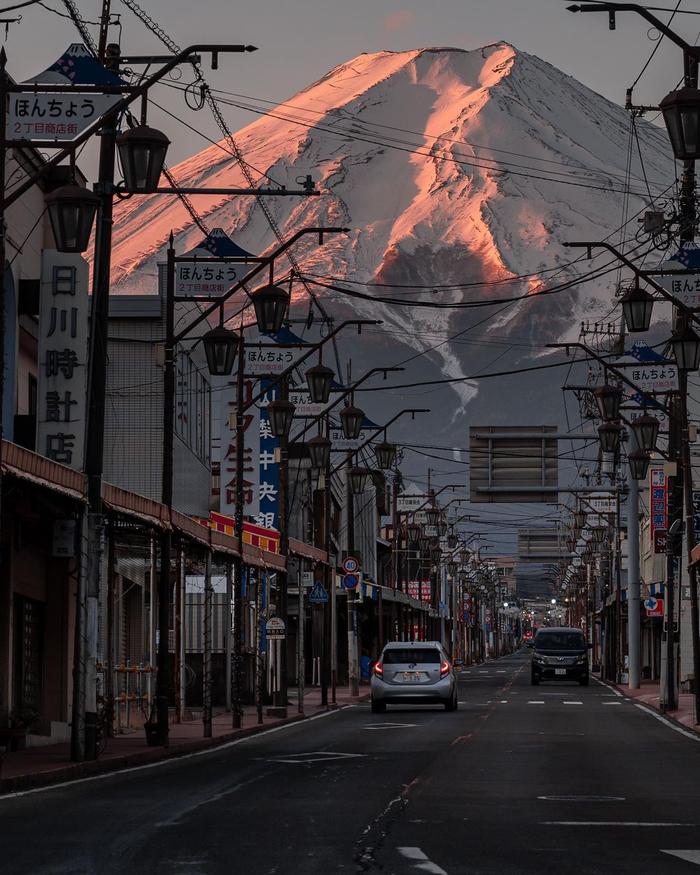 富士山朋友圈背景图图片