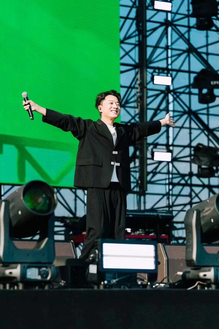 梦响强音艺人受邀参加日照日出音乐节与乐迷共度美好周末