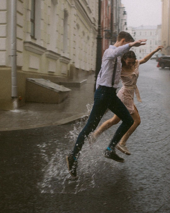 我们可以在雨中跳舞