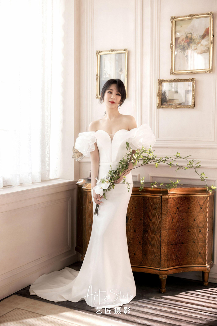 杨紫最新婚纱大片,仙女下凡白月光既视感|杨紫|仙女下凡_新浪新闻