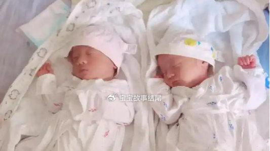 2个宝宝，一个胎教、一个没胎教，出生后差距明显
