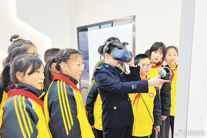 沉浸式宣讲"走新"又"走心"|平安|毒品|禁毒_新浪新闻
