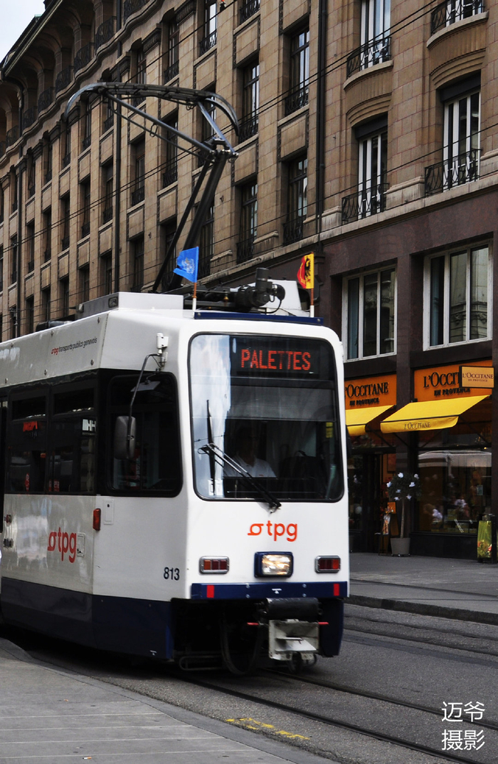 日内瓦的有轨电车-原创摄影|日内瓦|有轨电车|间隔_新浪新闻