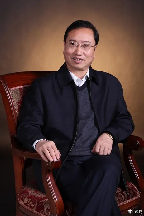 作者:马维驹,男,1957年出生,甘肃会宁人氏,居北京.