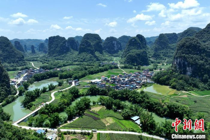 广西仫佬山乡初夏田园美|广西|罗城仫佬族自治县|摄图_新浪新闻