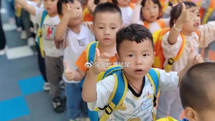 入园早，父母看似很尽责，实则把孩子推向“深渊”