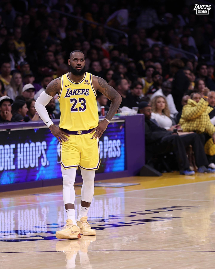 湖人主场130125战胜快船