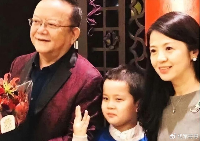 揭秘75岁王刚被传移民美国真实内幕
