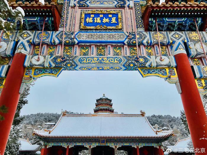 雪后的北京颐和园佛香阁美景摄影