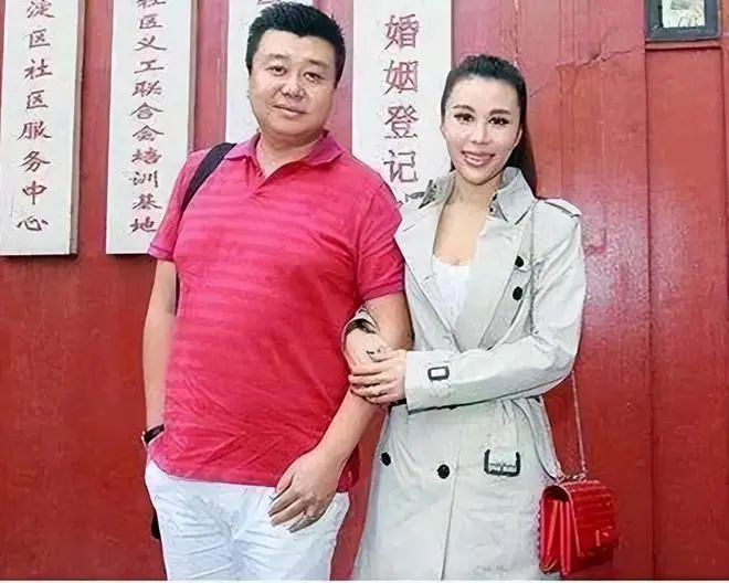 马琳与张宁益离婚12年：他迎娶瑜伽女神，她嫁给高管移居美国