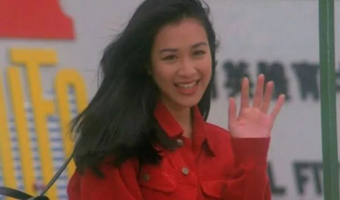 52岁钟丽缇再传婚变!因买50万裙子被老公威胁,张伦硕发怒回应|娱乐负面|节目|凯拉|晚娘|鲜肉_新浪娱乐_新浪新闻