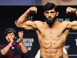 阿尔曼·萨鲁基安考虑降到羽量级争夺UFC冠军