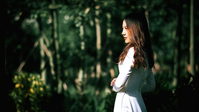 中年离婚：谁在明处“伤”，谁在暗处“亏”？