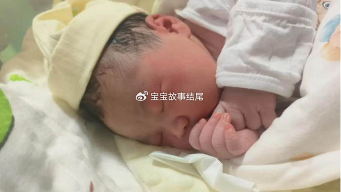 夏季“捂热综合征”高发期，家有宝宝，3件事要做好