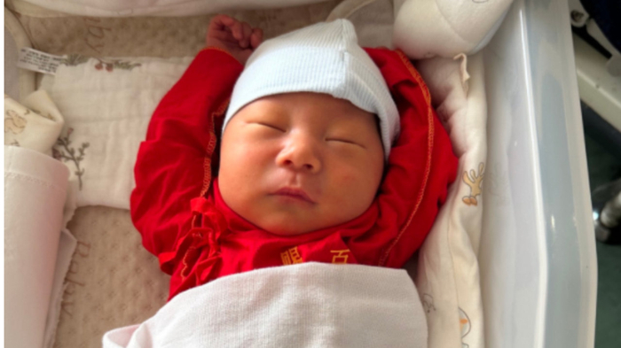 婴儿“爱哭”和“安静”有什么区别？这3点很明显