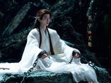 鞠婧祎、曾舜晞主演，《月鳞绮纪》4月播放量冠军