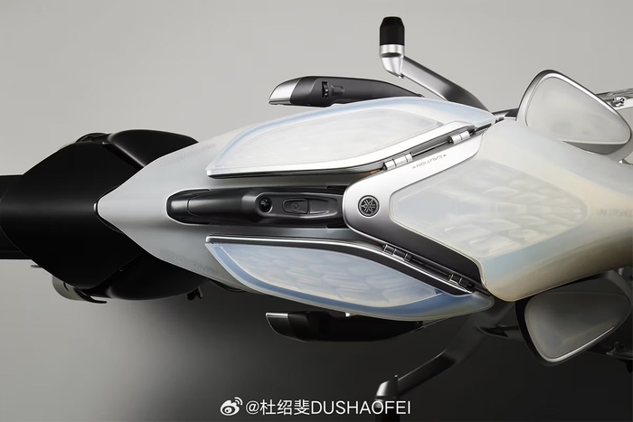 yamaha打造的全新电能概念摩托车motoroid2