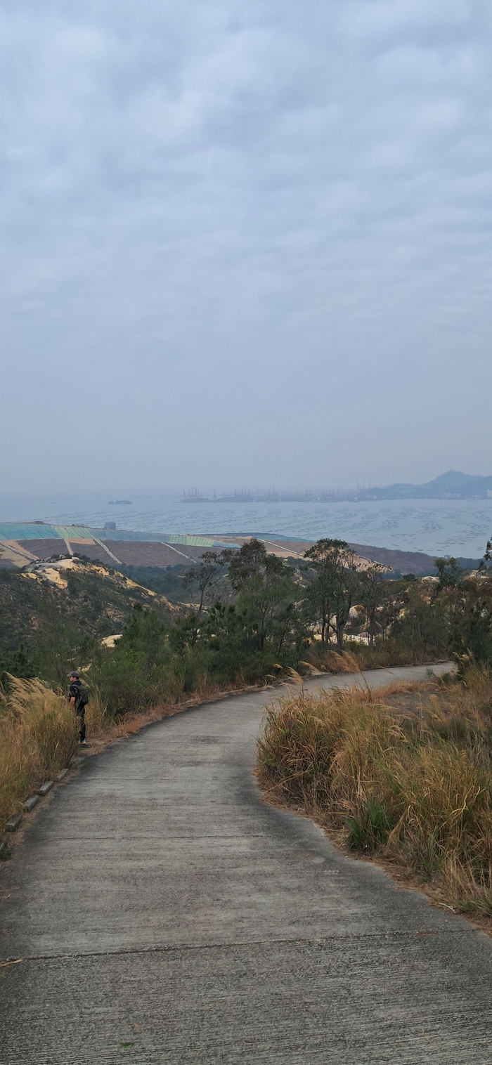 香港行山线路:屯門良景邨-良田坳大峽谷-下白泥__财经头条__新浪财经