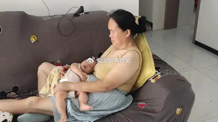 奶奶带孙，这个阶段要退出，别吃力不讨好