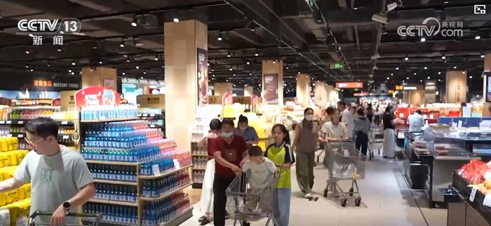 县域消费升级势头强劲：假日市场供需两旺 内需潜力持续释放-祁梦博客