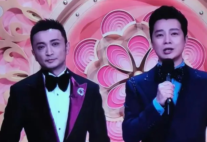 揭秘央视主持人 尼格买提与妻子离婚真实内幕|尼格买提·热合曼|尼格买提-热合曼|帕夏古丽|帕夏|两人_新浪新闻