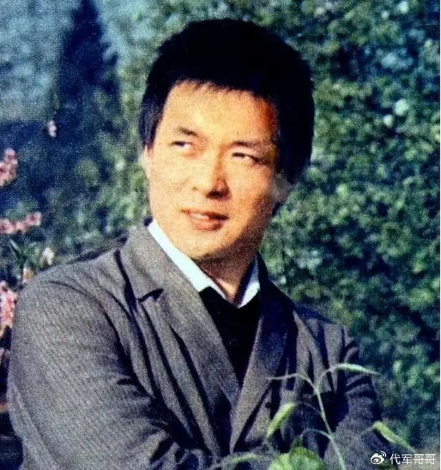 40年前,那个因流氓罪入狱的迟志强,如今过得怎样了?|儿子|铁窗泪|人生|监狱|演艺圈_新浪新闻
