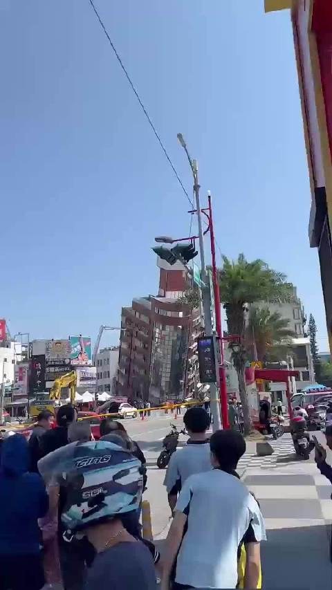 台湾大地震倾斜严重的天王星大楼已救出22人