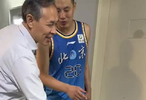  首钢男篮邀贵州球迷赴京圆梦，翟晓川与球迷暖心互动