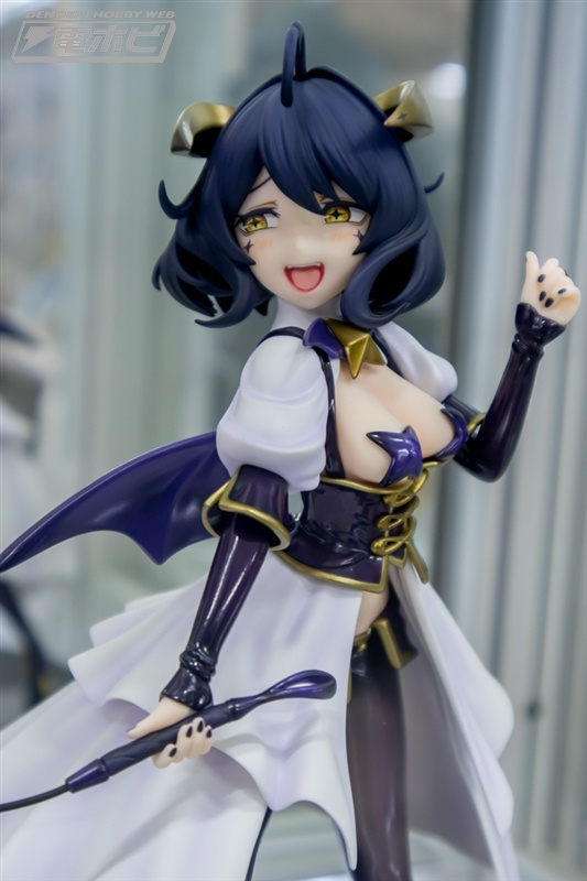 あみあみ秋叶原ラジオ会馆店展示中的手办新品