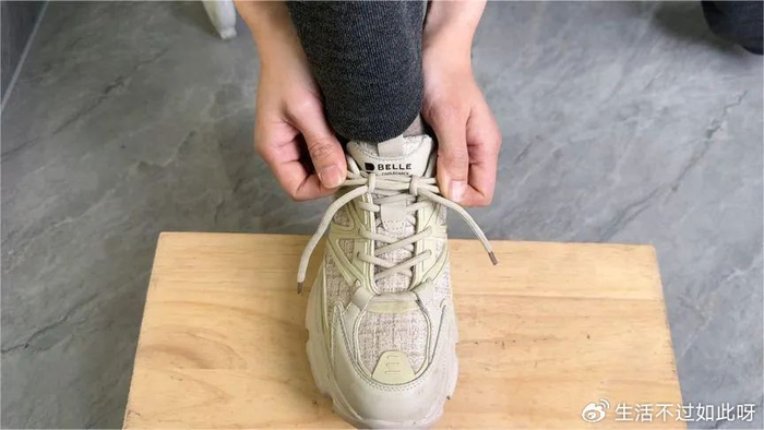 学会这个鞋带系法,一年不用系鞋带,可调节松紧,脱鞋不用解鞋带|鞋带|绳子|末端