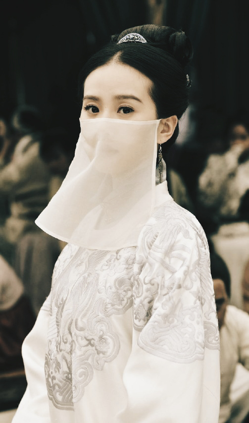 古代美人的标准:樱唇犀齿……