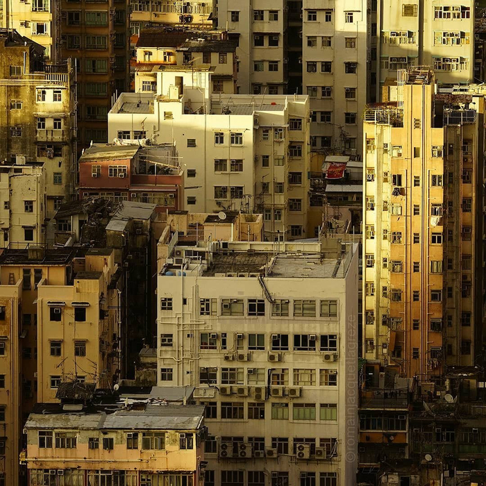 密集的高楼 摄影丨romain jacquet-lagrèze