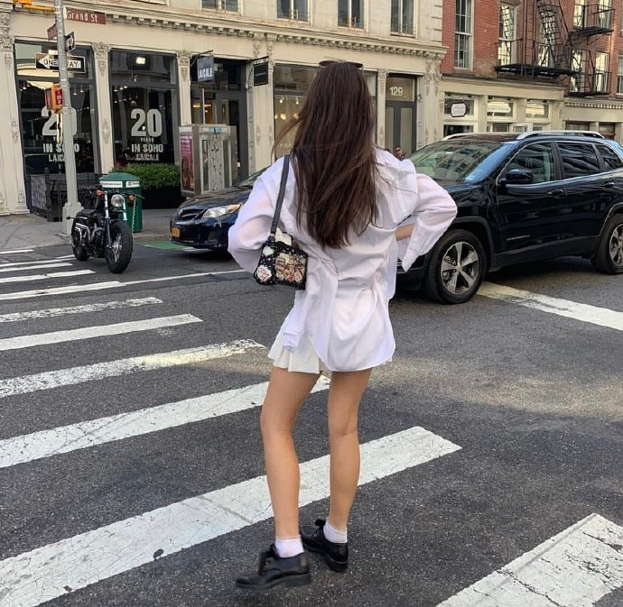 美国美女博主ig日常穿搭分享