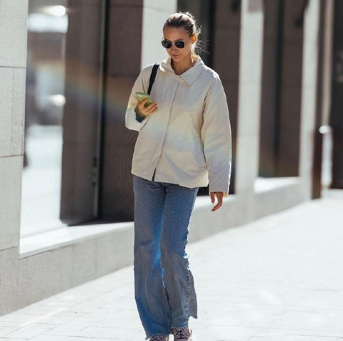 俄罗斯莫斯科路人穿搭街拍