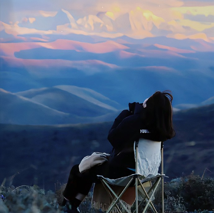 自由风氛围感女生头像太爱啦