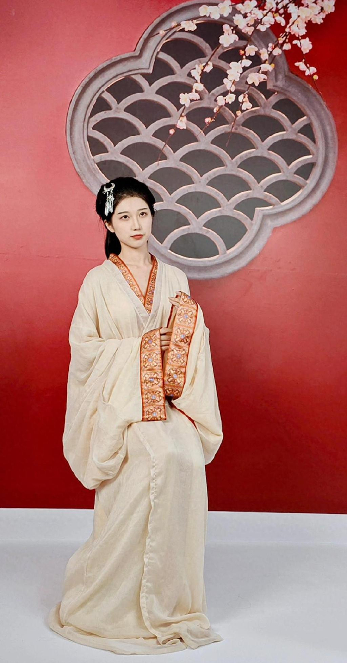 投石问路:室内人像摄影,手机也能拍出美美的照片