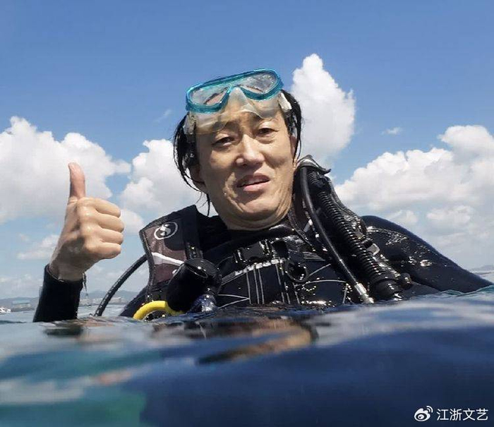 艺术名家丨张传斌首创《长江三鲜图》|长江三鲜图|张传斌|长江_新浪