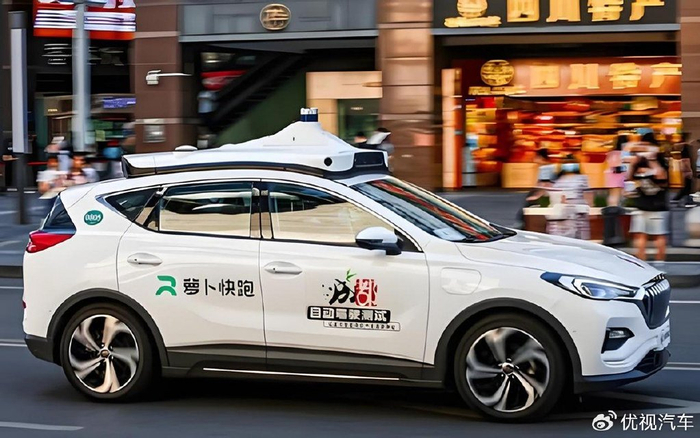 百度无人驾驶车正式在武汉投入运营,网约车司机"何去何从"?