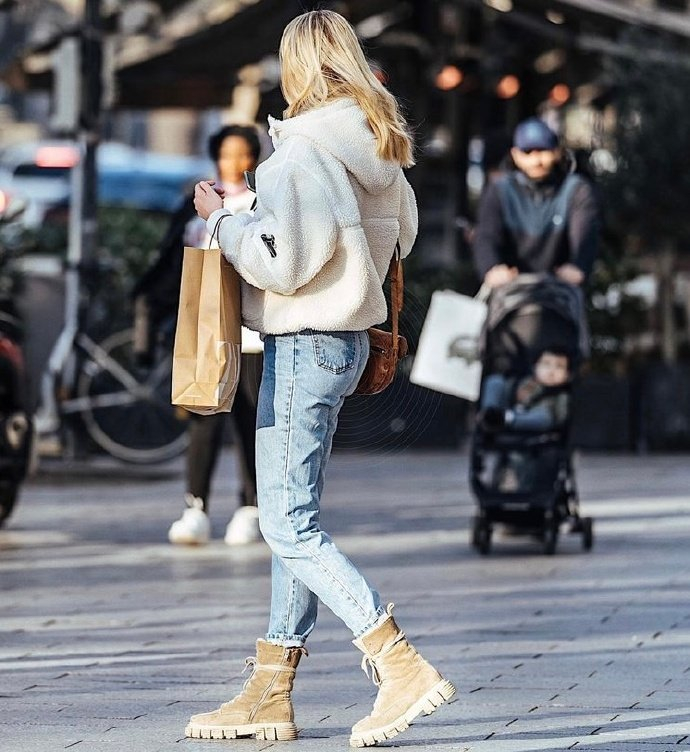 俄罗斯莫斯科秋冬路人街拍