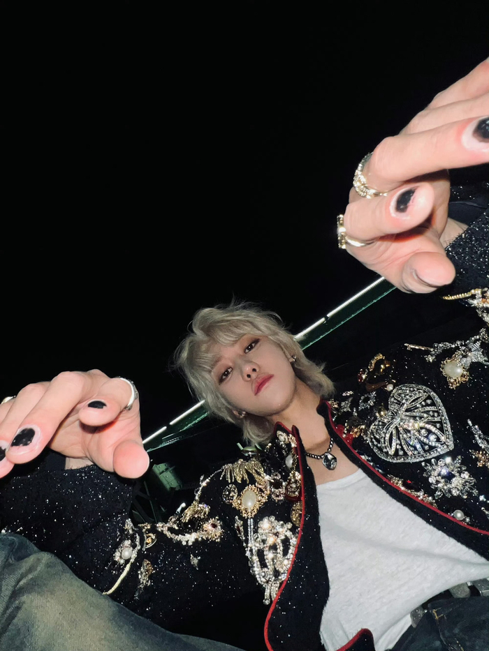 一撮小绿毛挑染真的好绝!