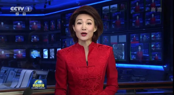 央视新闻主播李梓萌,人到中年转换赛道,新媒体领域持续发光发热