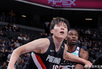 12分钟砍4分6篮板！杨瀚森捍卫第三中锋：冲击轮换等待契机