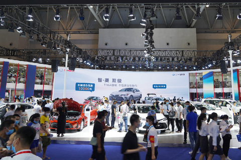 重庆车展高温回升，中国车市一定要奥利给！