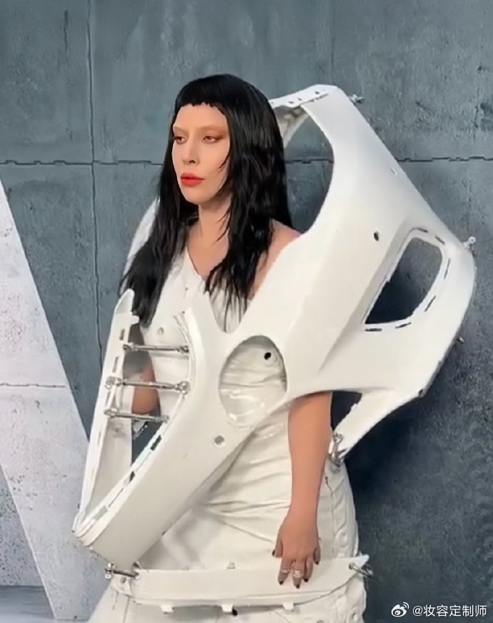 怪物美学与雷迪嘎嘎的重现