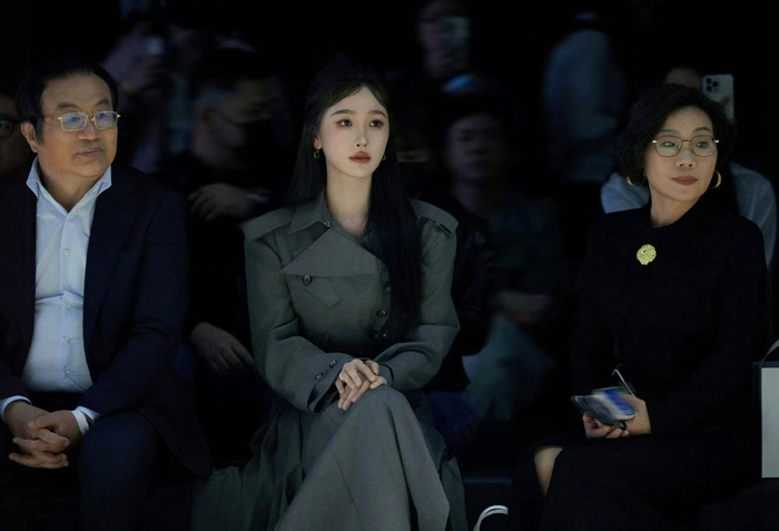 绝美欣欣虞书欣esther